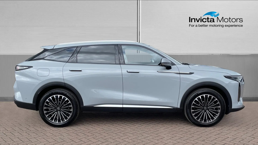 Omoda 9 Shs Plug-in Hybrid Noble Grey