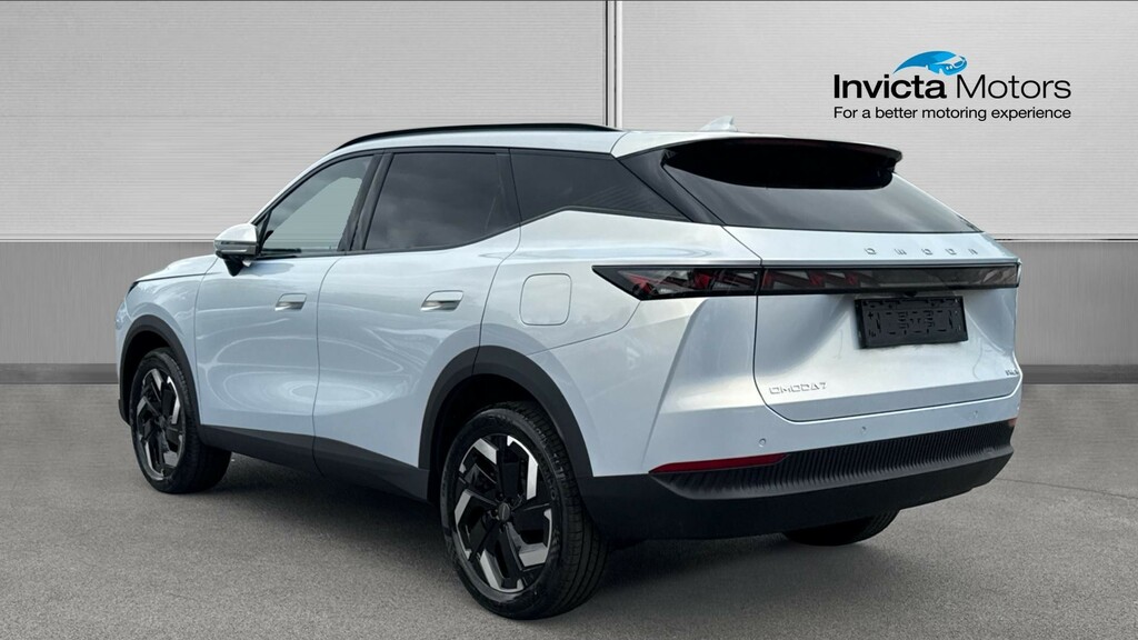 Omoda 7 Shs Plug-in Hybrid Knight Silver #5