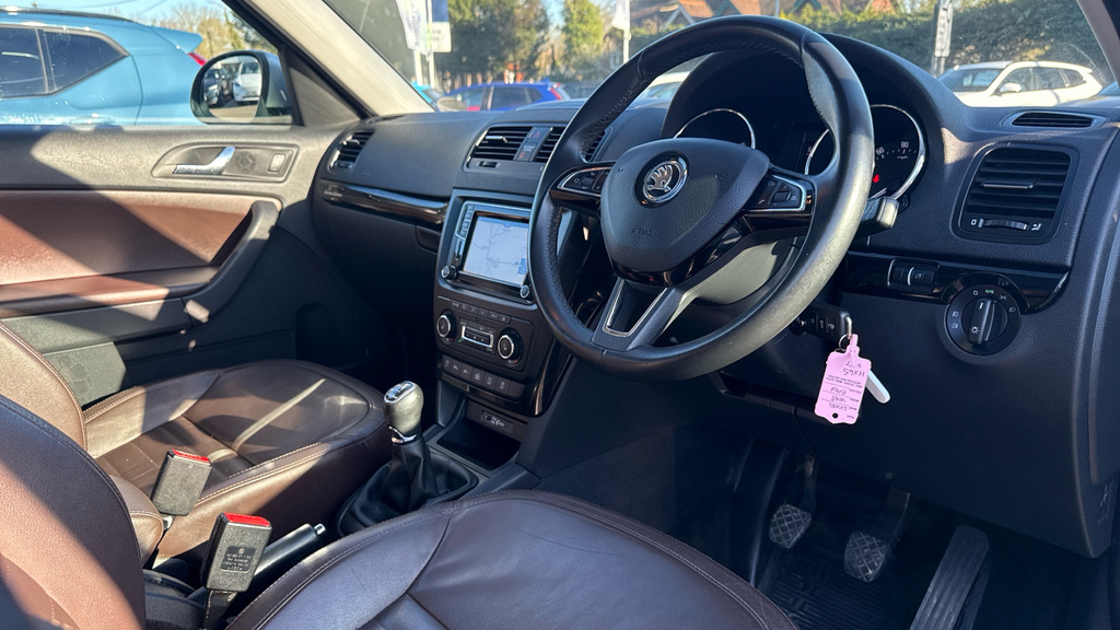 Skoda Yeti 2.0 Tdi Cr 150 Se L 4X4 Grey #9