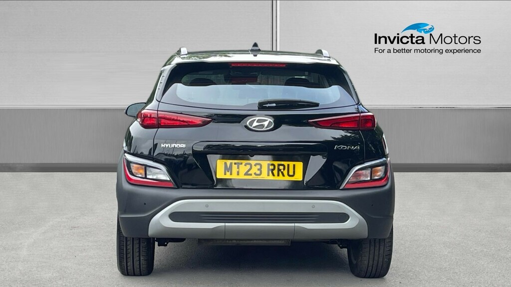 Hyundai Kona Se Connect MT23RRU Black #4