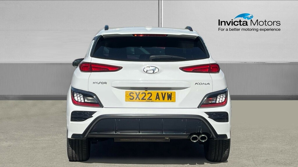 Hyundai Kona N Line SX22AVW White #4