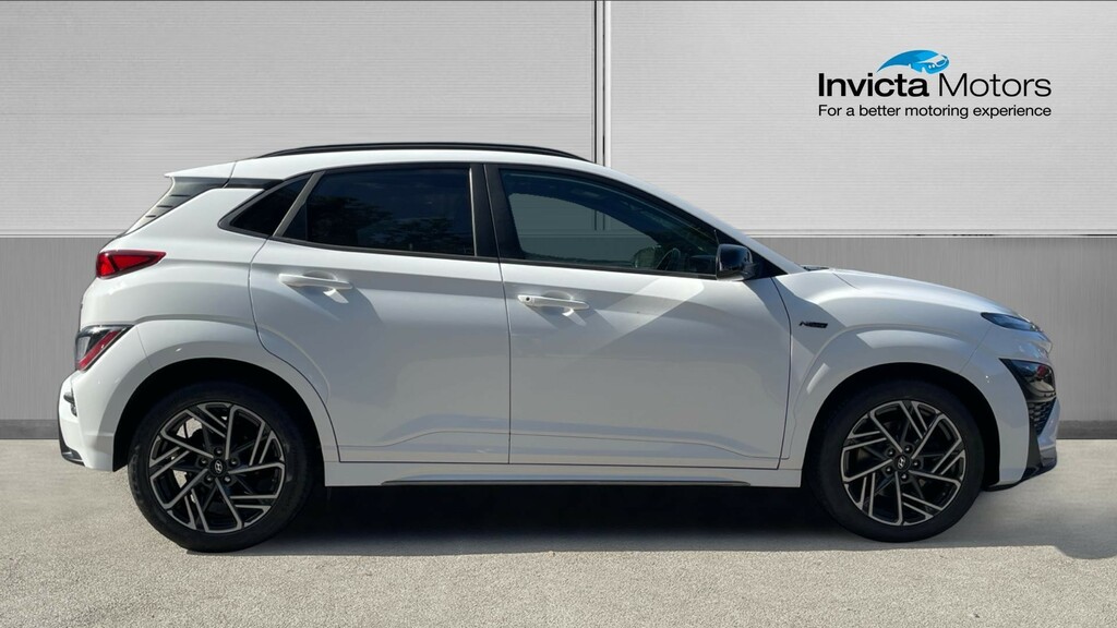 Hyundai Kona N Line SX22AVW White #2