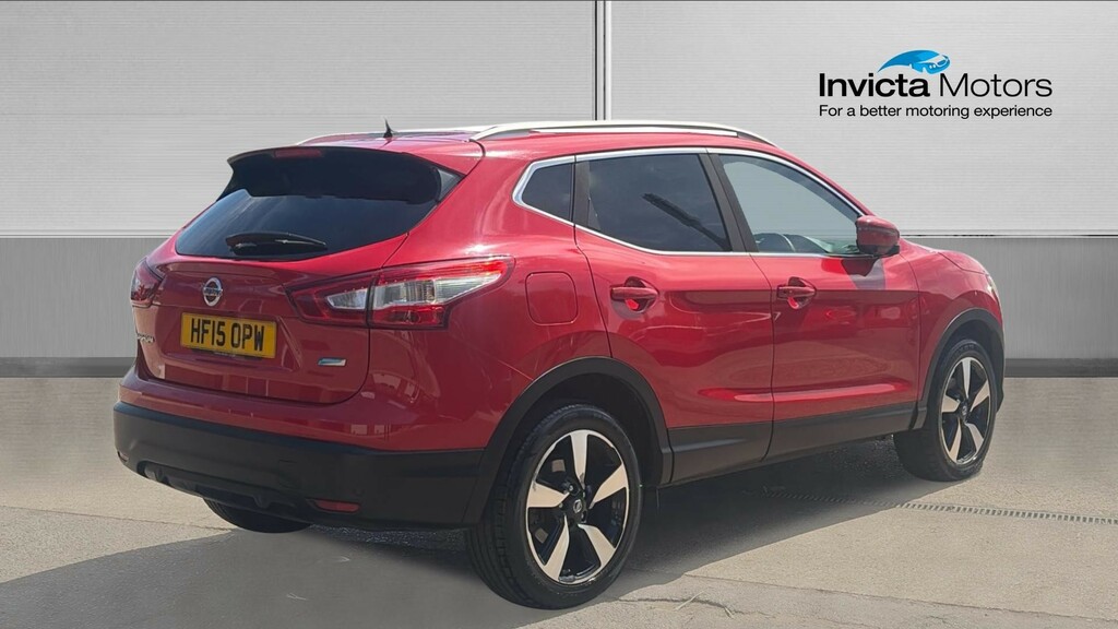 Nissan Qashqai N-tec Red #3