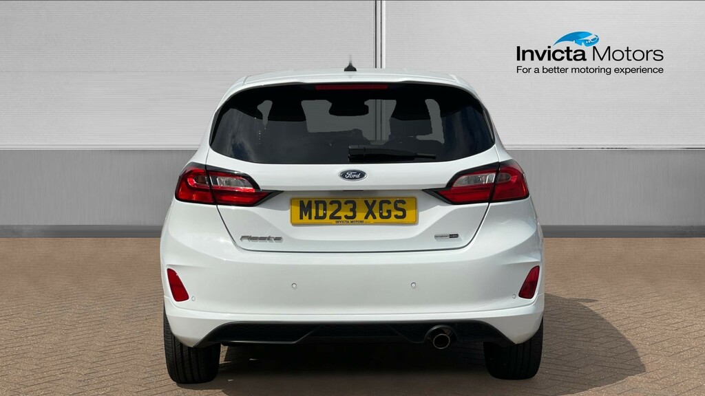 Ford Fiesta St-line MD23XGS White #4