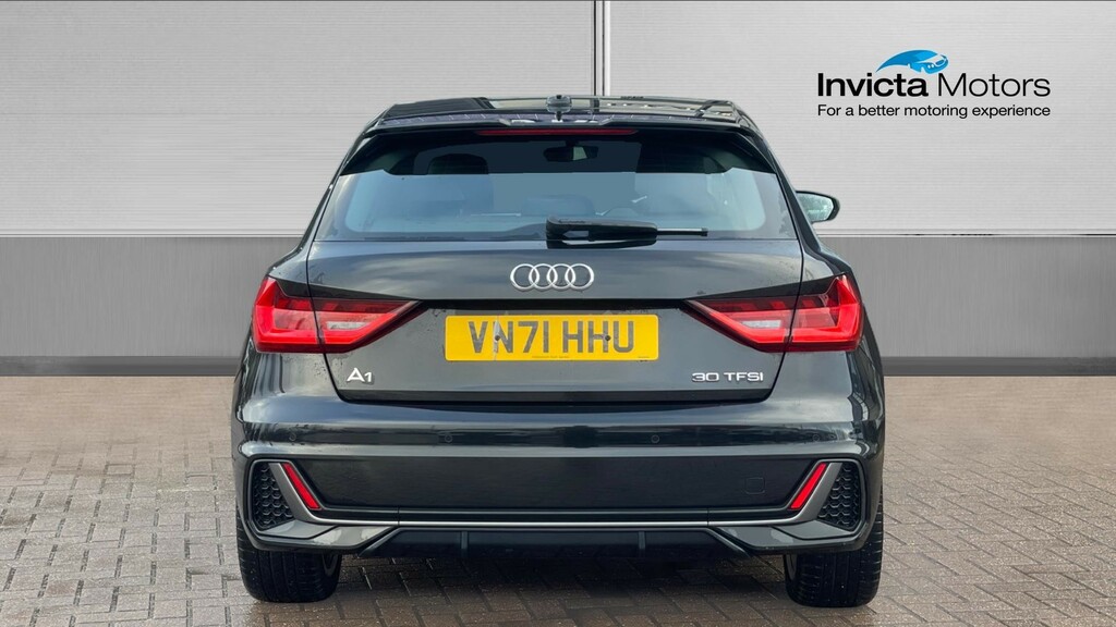 Audi A1 S Line Black #4