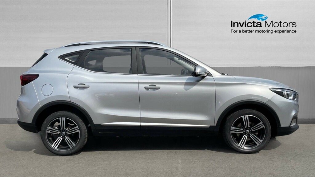 MG ZS Exclusive Silver #2