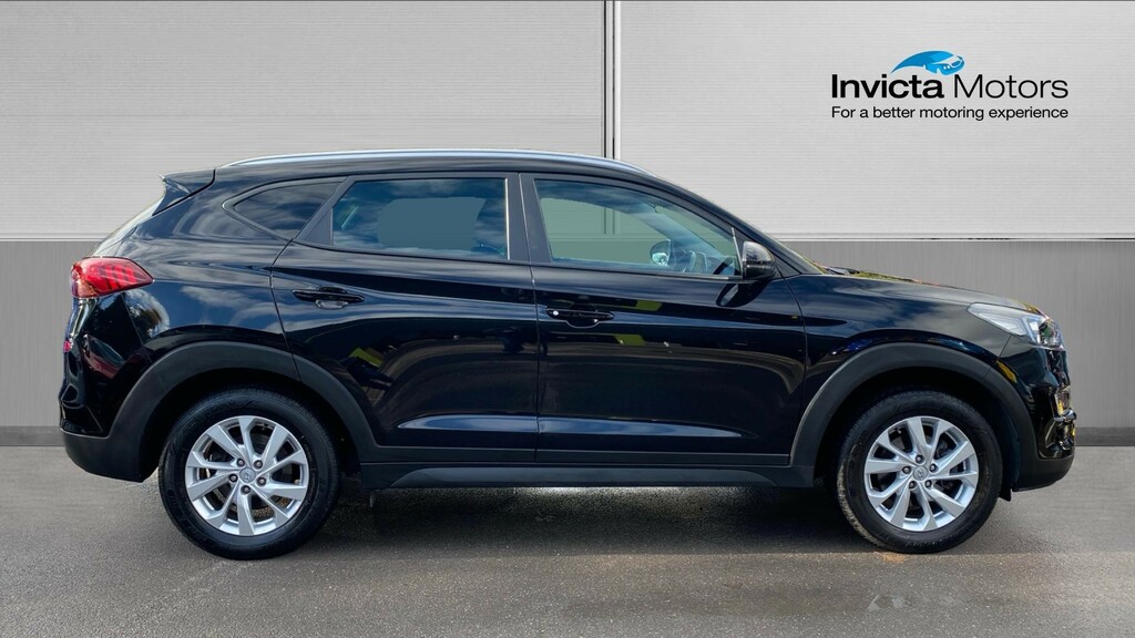 Hyundai Tucson Se Nav LL20XWH Black #2
