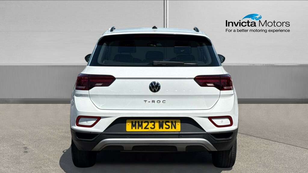 Volkswagen T-Roc Life MM23WSN White #4