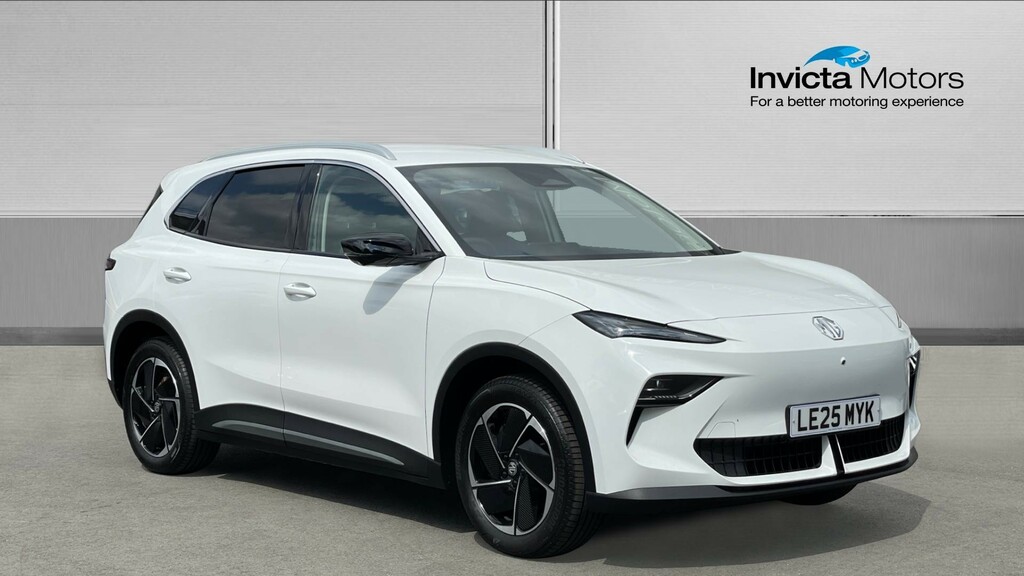 MG MGS5 Ev Trophy Long Range White