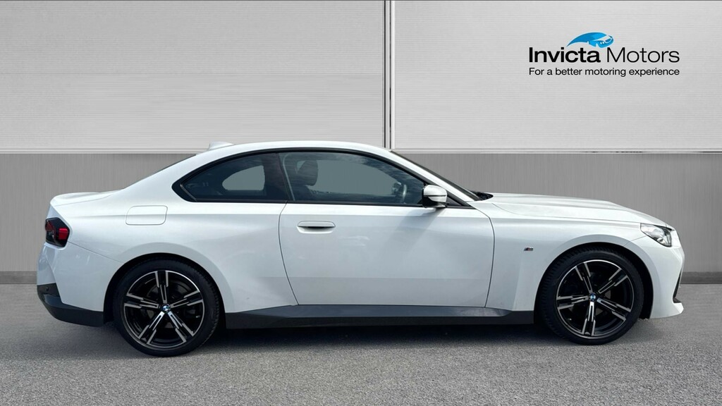 BMW 2 Series Sport MM22BGE White #2
