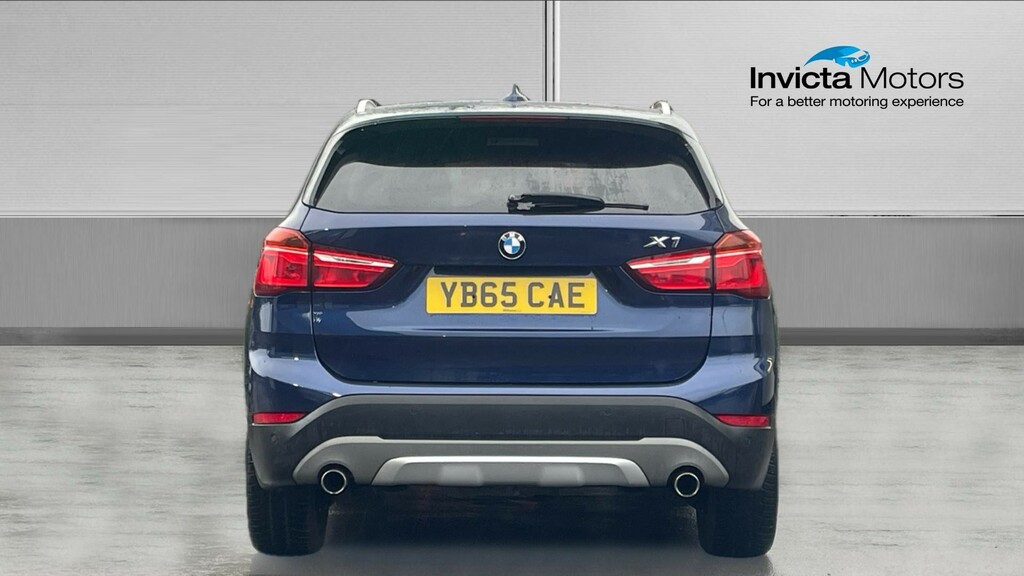 BMW X1 Xline Blue #4