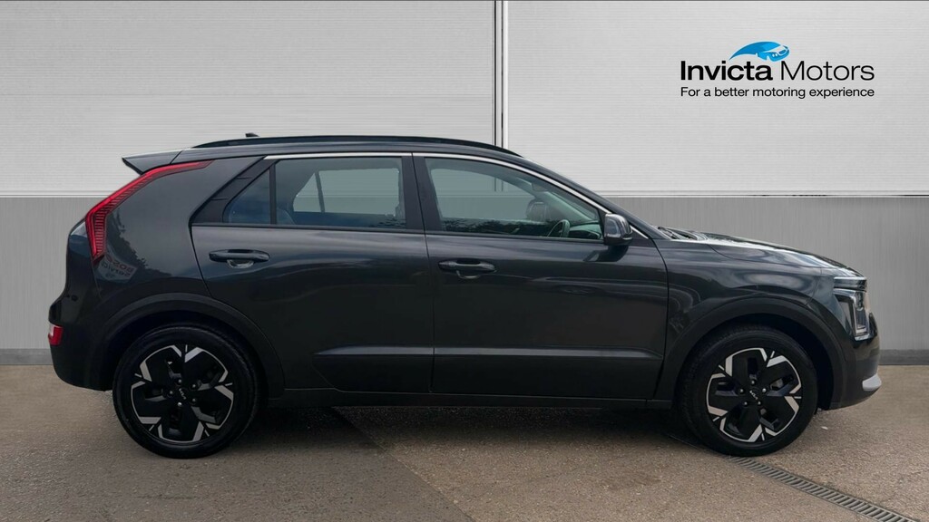 Kia Niro Estate Grey #2