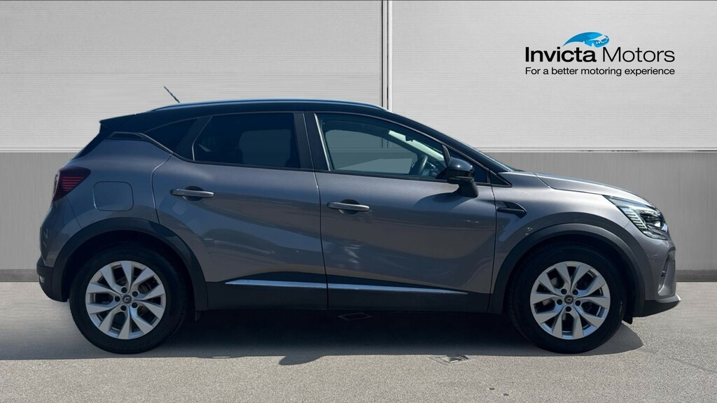 Renault Captur Iconic Black #2