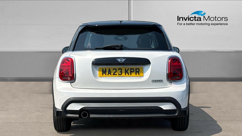 Mini Hatch Cooper Classic White #4