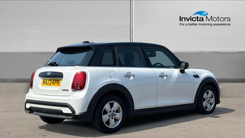 Mini Hatch Cooper Classic White #3