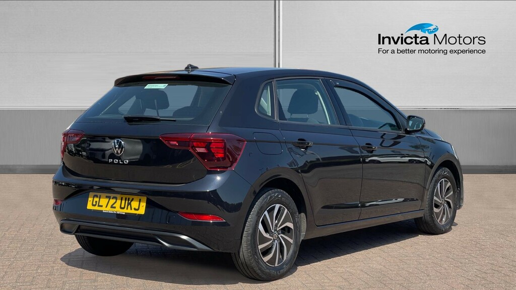 Volkswagen Polo Life Black #3