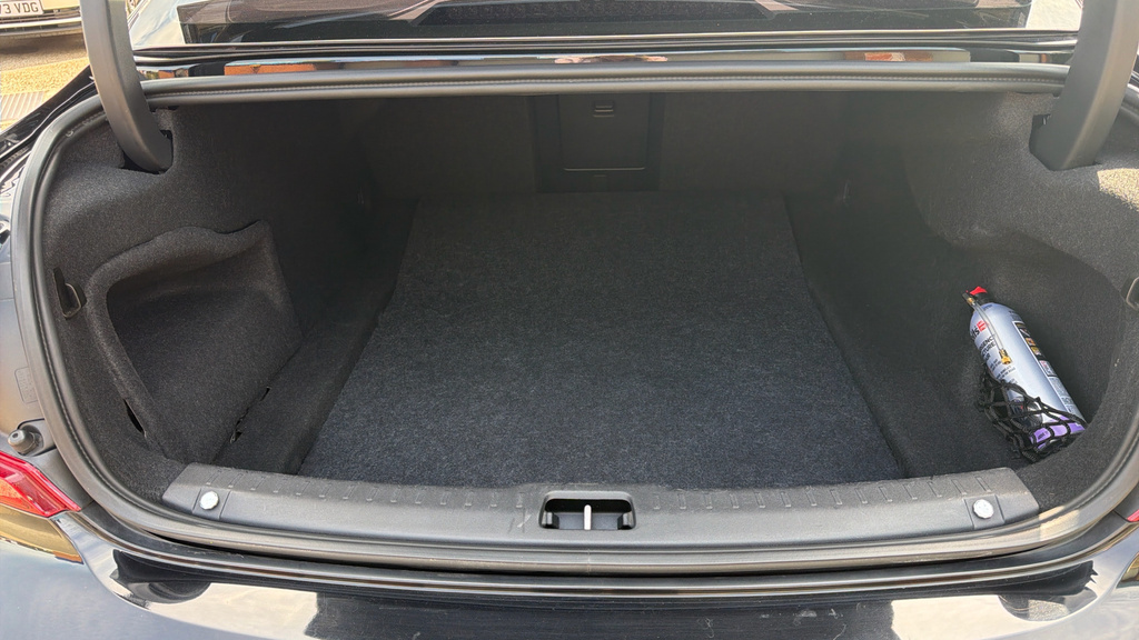 Volvo S90 2L Momentum Plus Blue #15