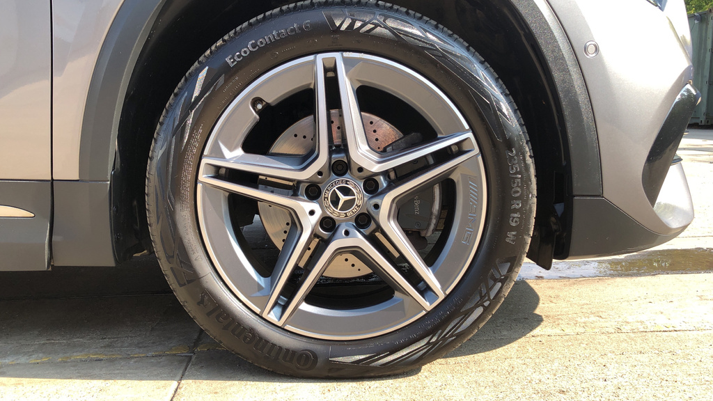Mercedes-Benz GLA Class Suv Grey #20