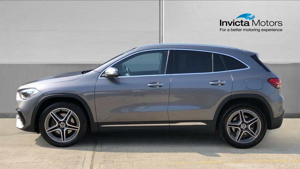 Mercedes-Benz GLA Class Exclusive Edition Premium Plus Grey #6
