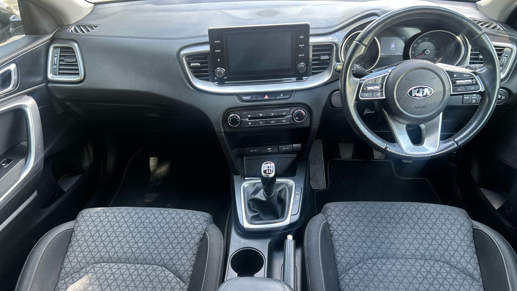 Kia Xceed 1.0T Gdi Isg 3 Black #11