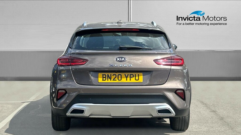 Kia Xceed 2 Brown #4