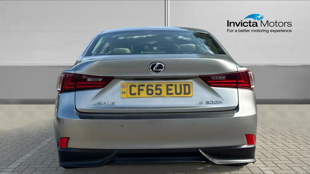 Lexus IS Executive Edition Self Charging Hybrid Silver #4