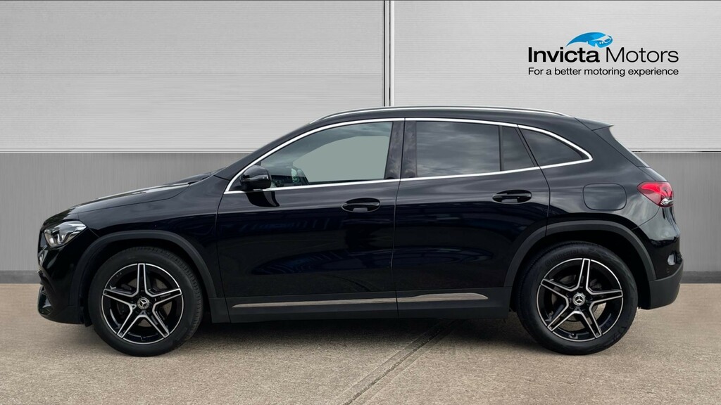 Mercedes-Benz GLA Class Amg Line Executive LA22DXW Black #6