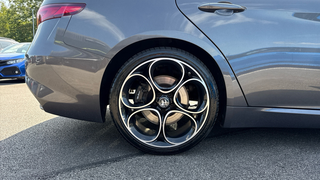Alfa Romeo Giulia 2.0 Tb Sprint White #19