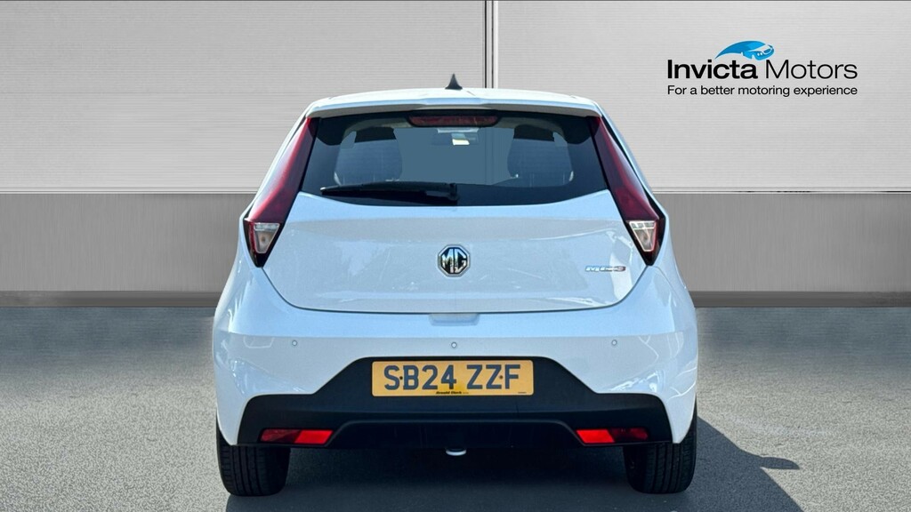 MG MG3 Excite White #4