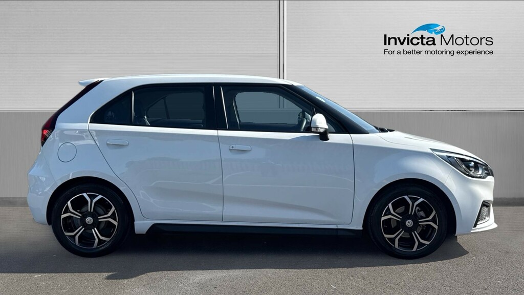 MG MG3 Excite White #2