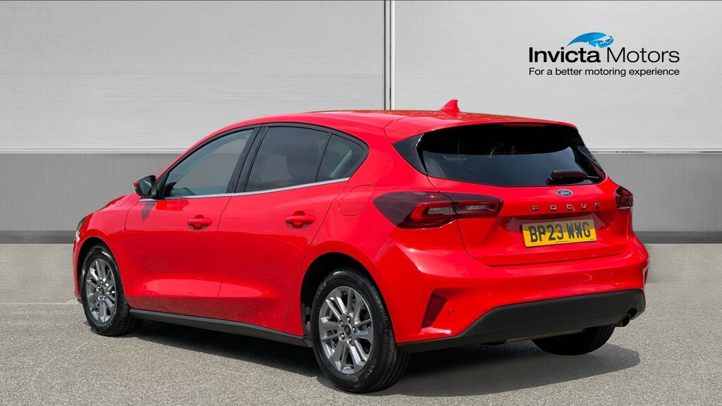 Ford Focus Titanium Red #5