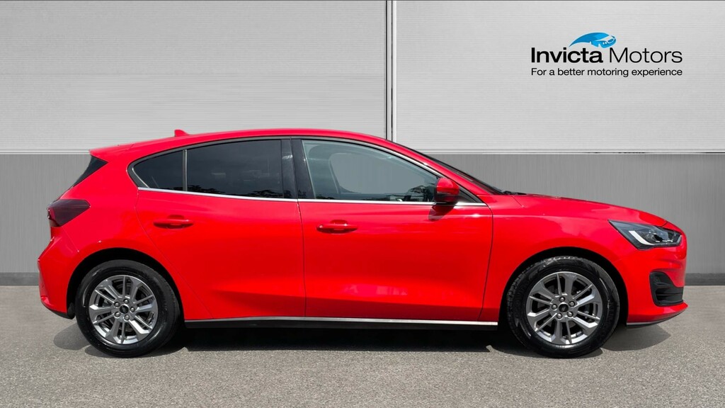 Ford Focus Titanium Red #2