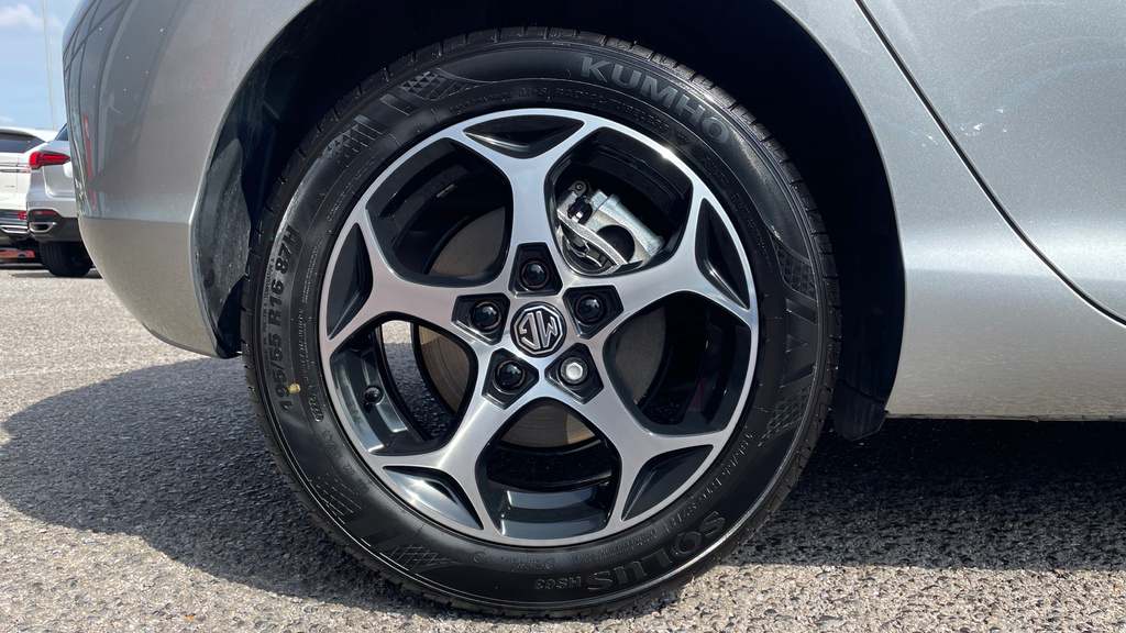 MG MG3 1.5 Hybrid Trophy Silver #19