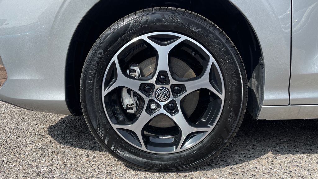 MG MG3 1.5 Hybrid Trophy Silver #17