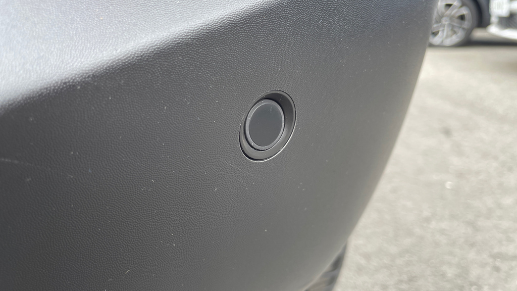 Kia Stonic 1.0T Gdi 98 2 Black #22