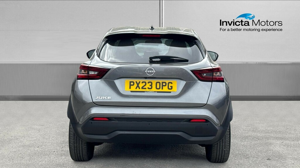Nissan Juke N-connecta Silver #4