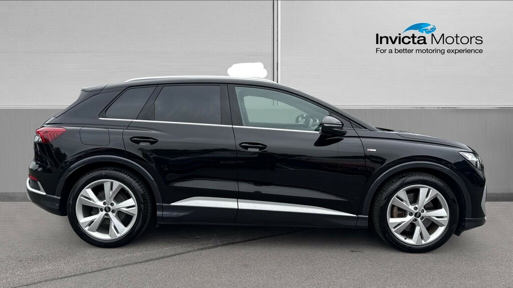 Audi Q4 E Tron S Line Black #2
