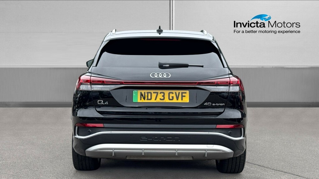 Audi Q4 E Tron S Line Black #4