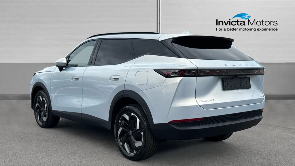 Omoda 7 Shs Plug-in Hybrid Knight Silver #3