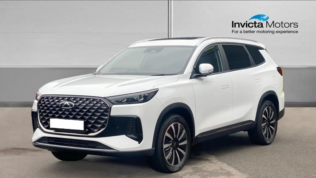 Chery Tiggo 8 Super Hybrid Summit White #6