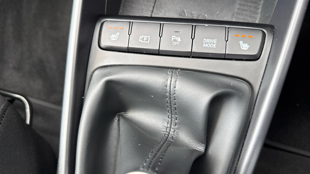 Hyundai Bayon 1L Se Connect Grey #27