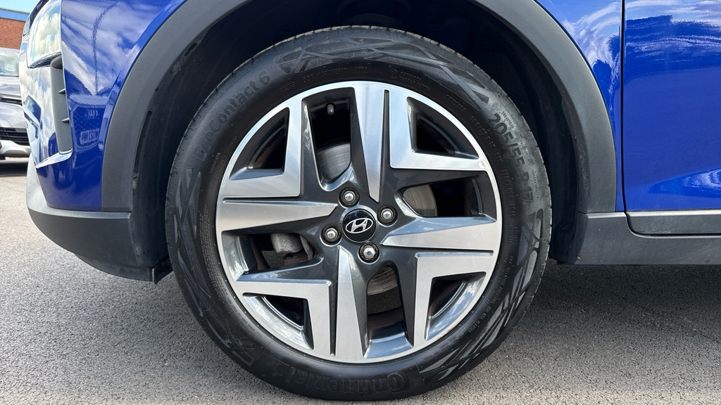 Hyundai Bayon 1L Se Connect Grey #17