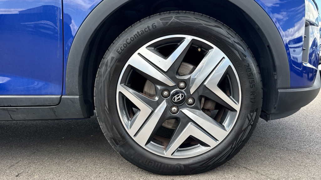 Hyundai Bayon 1L Se Connect Grey #20