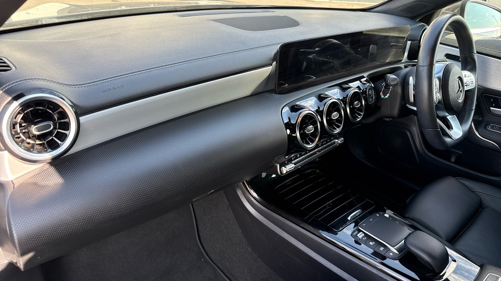 Mercedes-Benz CLA Class Estate Silver #10