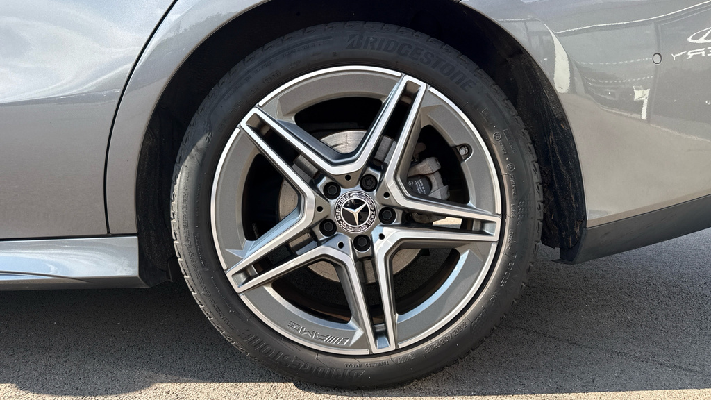 Mercedes-Benz CLA Class Estate Silver #18