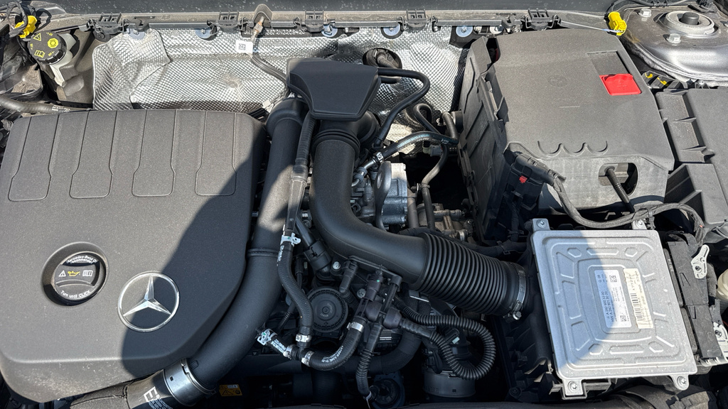 Mercedes-Benz CLA Class Estate Silver #16
