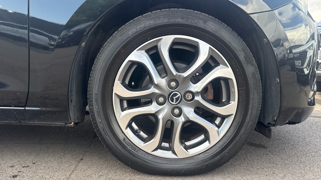 Mazda 2 1.5 Skyactiv-g Sport Black Euro 6 Ss Red #20