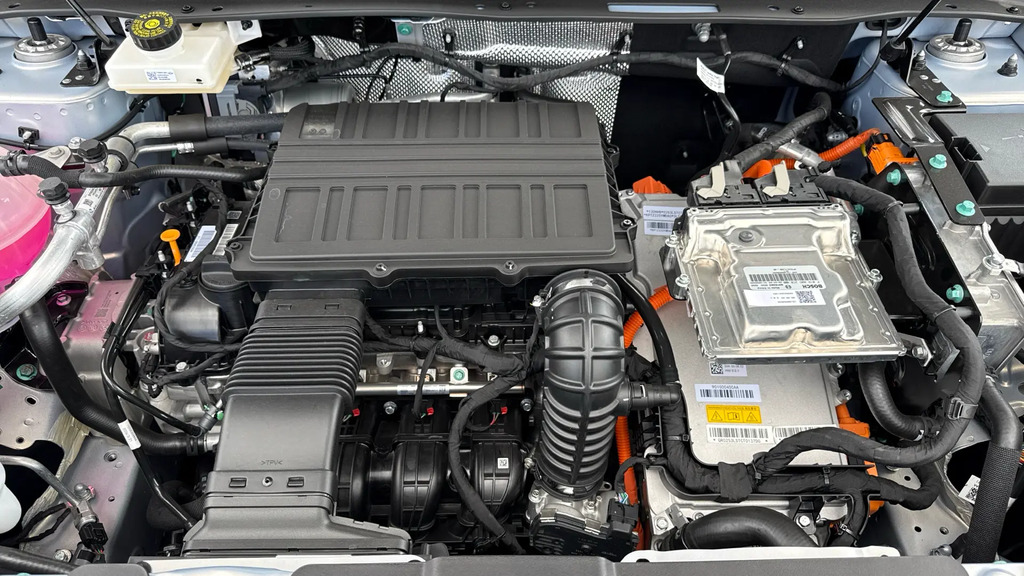 Chery 4 Super Hybrid Summit Black #11
