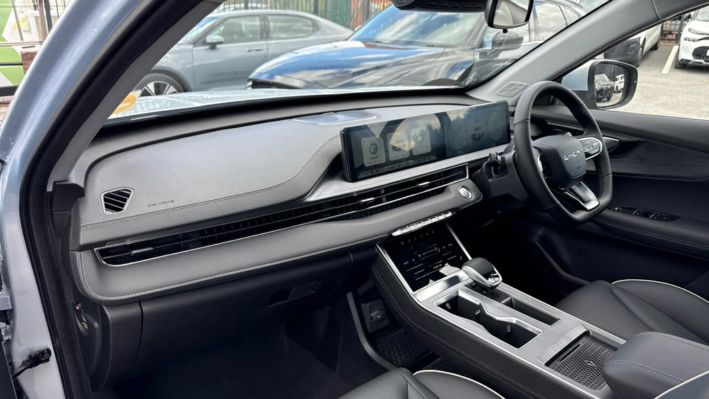 Chery 4 Super Hybrid Summit Black #7