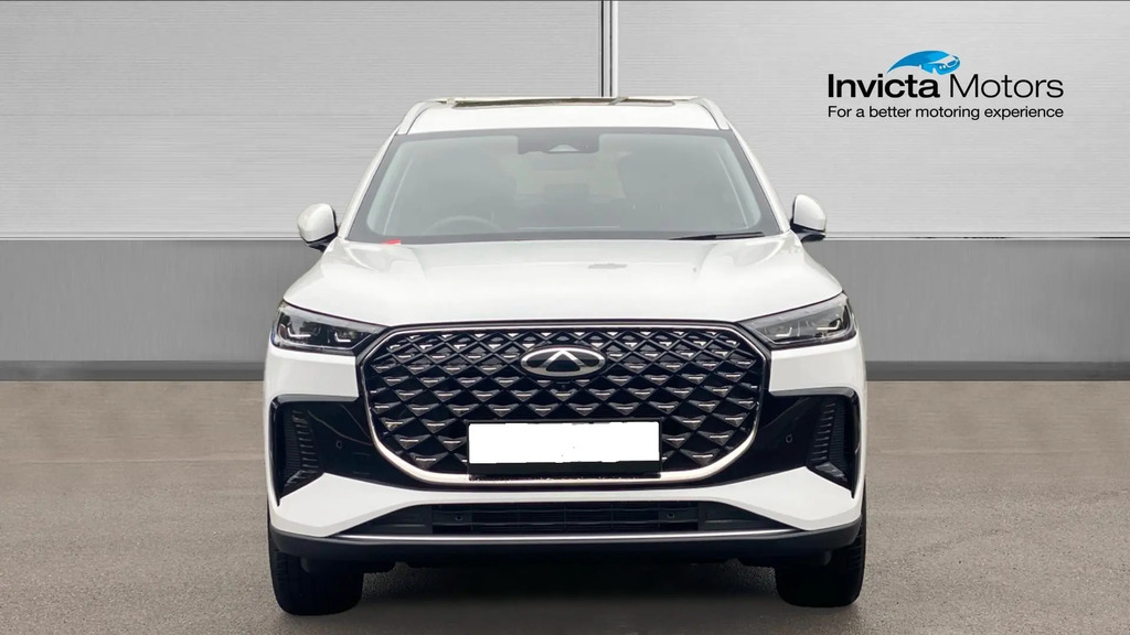 Chery Tiggo 8 Super Hybrid Summit White #6